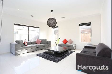 Property photo of 20 Emilia Chase Mernda VIC 3754