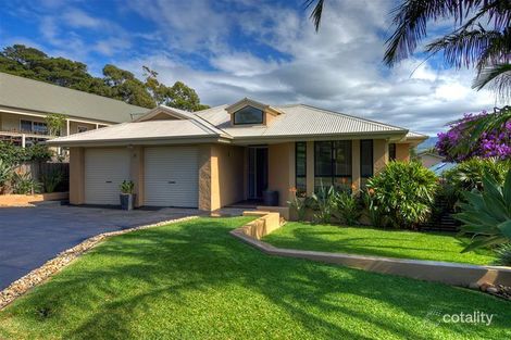 Property photo of 38 Willowbank Place Gerringong NSW 2534