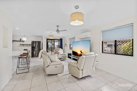 Property photo of 199 Ascot Lane Berserker QLD 4701