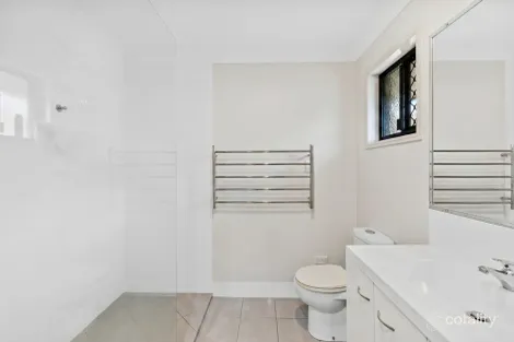 Property photo of 199 Ascot Lane Berserker QLD 4701
