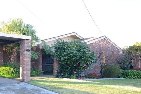 Property photo of 576 Iluka Crescent Lavington NSW 2641