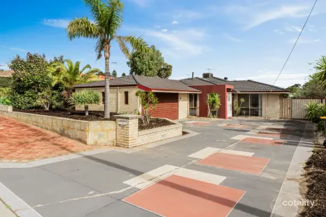 Property photo of 16 Westerly Crescent Heathridge WA 6027