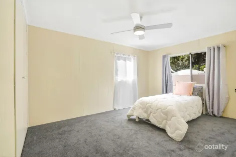 Property photo of 134 Bishop Road Beachmere QLD 4510