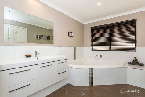 Property photo of 33 Fernhill Avenue Carramar WA 6031