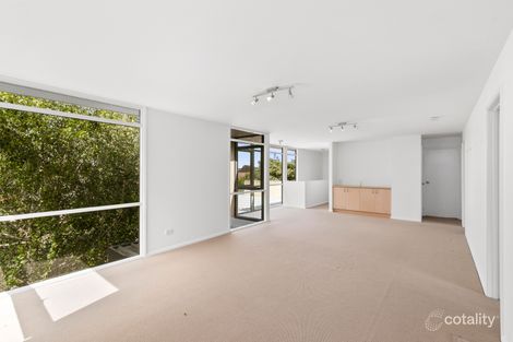 Property photo of 12 Mercer Parade Newtown VIC 3220