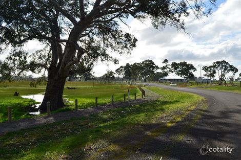 Property photo of 33 Maddison View Hamilton VIC 3300