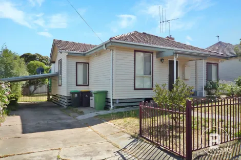 13 Guthrie St, Kangaroo Flat, VIC 3555