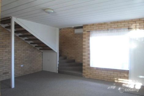 Property photo of 2 Goode Street Dubbo NSW 2830