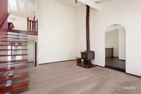 Property photo of 8 Mottee Road Bateman WA 6150