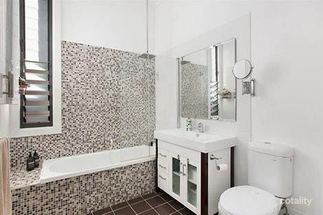 Property photo of 4 Buchanan Street Hamilton NSW 2303