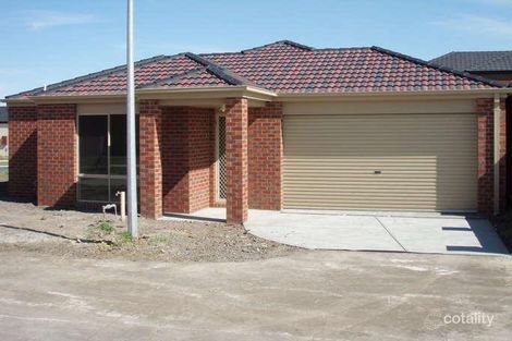 Property photo of 1/1 Tinks Road Narre Warren VIC 3805