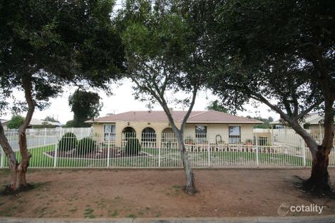 25 Mitchell St, Parafield Gardens, SA 5107