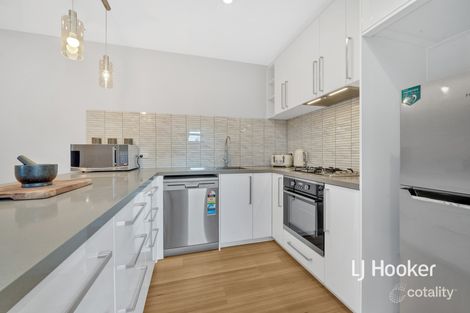 2/25 George Ave, Hallam, VIC 3803