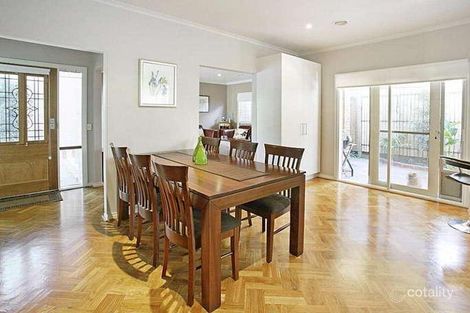 Property photo of 2/4 Mimosa Road Carnegie VIC 3163