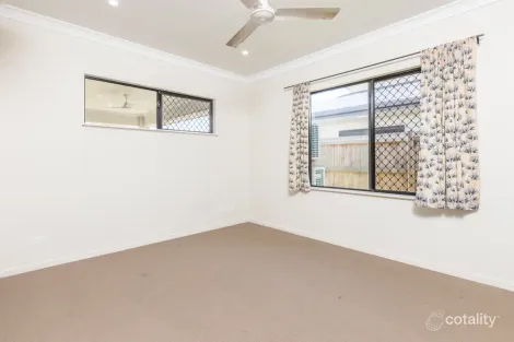 Property photo of 19 Singleton Close Smithfield QLD 4878