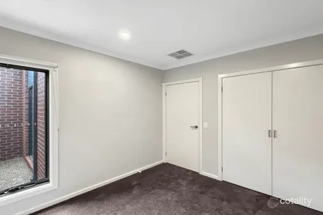 Property photo of 16 Sword Road Thornhill Park VIC 3335