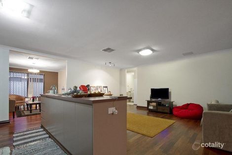 Property photo of 50 Warrida Way Maddington WA 6109
