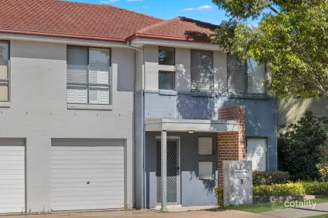 5 Mary Ann Dr, Glenfield, NSW 2167