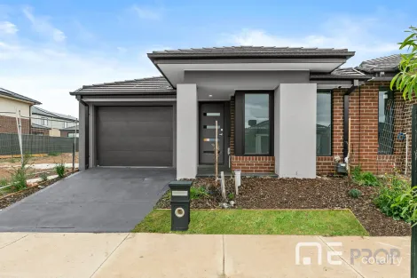 24 Timberland Dr, Tarneit, VIC 3029