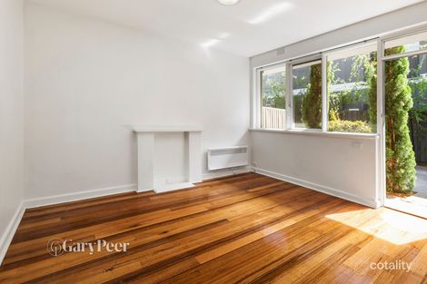 Property photo of 2/10 Daley Street Elwood VIC 3184