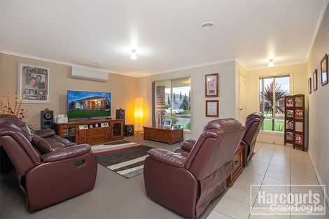 Property photo of 6 Streeton Court Pakenham VIC 3810