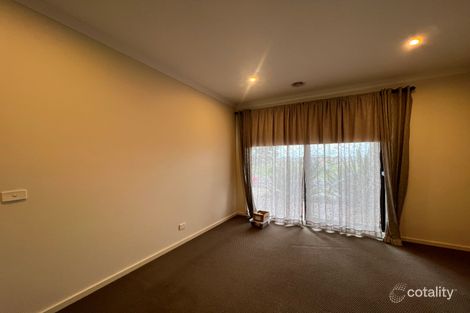 Property photo of 270 Alisma Boulevard Cranbourne North VIC 3977