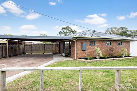 Property photo of 25 Sunbird Crescent Carrum Downs VIC 3201