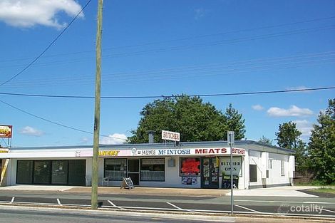 35 Exhibition Rd, Southside, QLD 4570