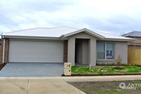 39 Saltmarsh Cres, Point Cook, VIC 3030