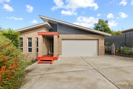 Property photo of 85 Mulloway Circuit Merimbula NSW 2548