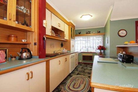 Property photo of 6 Toronto Avenue Dapto NSW 2530