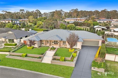 Property photo of 38 Highland Way Bolwarra Heights NSW 2320