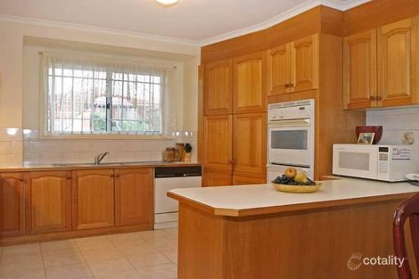 Property photo of 24 Ingleton Court Narre Warren VIC 3805