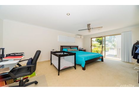 Property photo of 3/18 Fourth Avenue Labrador QLD 4215