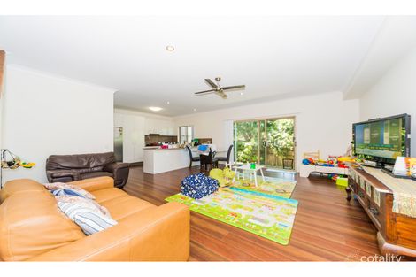 Property photo of 3/18 Fourth Avenue Labrador QLD 4215