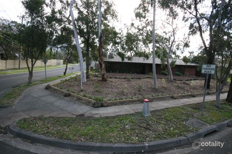 Property photo of 1 Camelia Court Croydon South VIC 3136