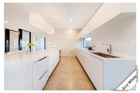 Property photo of 34 Thunder Circuit Harrison ACT 2914