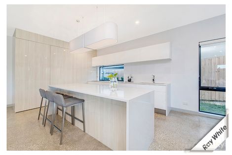 Property photo of 34 Thunder Circuit Harrison ACT 2914