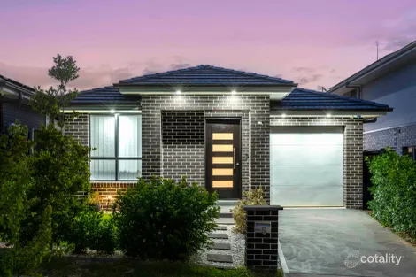 6 Sadlier St, Bradbury, NSW 2560