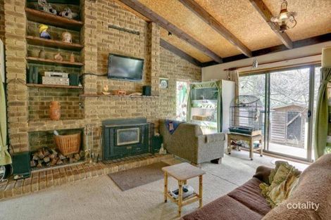 Property photo of 21 Fern Gully Road Cockatoo VIC 3781