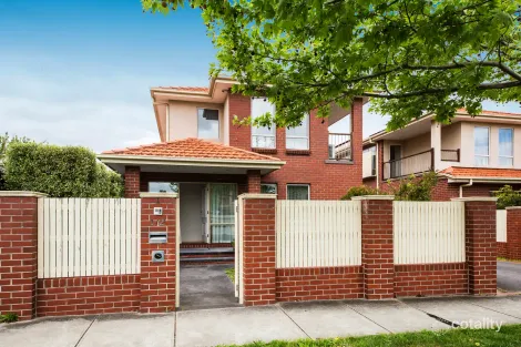 1/2 Ardyne St, Murrumbeena, VIC 3163
