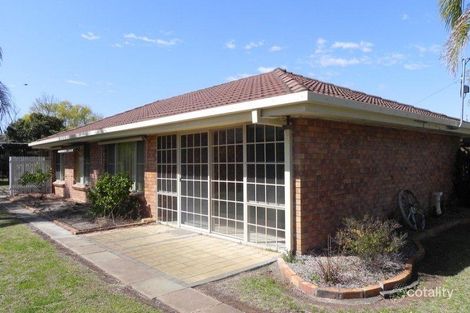 12 Holmes St, Pittsworth, QLD 4356