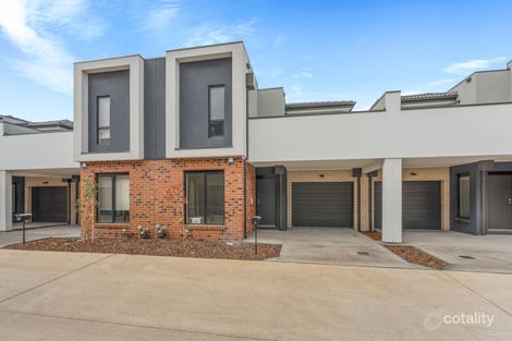 8 MIDNIGHT CCT, SOUTH MORANG, VIC 3752