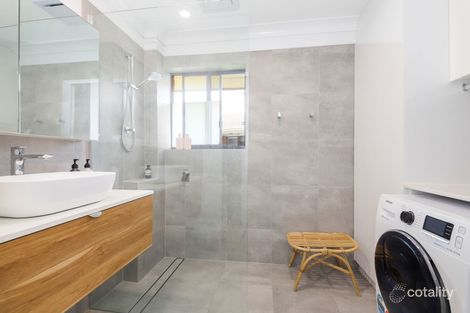 Property photo of 9/150 Surf Parade Broadbeach QLD 4218