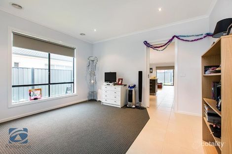 Property photo of 89 Selandra Boulevard Clyde North VIC 3978