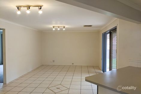 Property photo of 14 Haylen Place Edensor Park NSW 2176