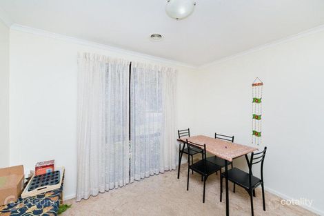 Property photo of 30 Jenner Court Wanniassa ACT 2903