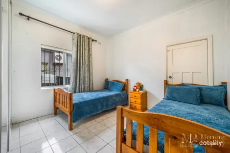 Property photo of 1 Chamberlain Road Guildford NSW 2161