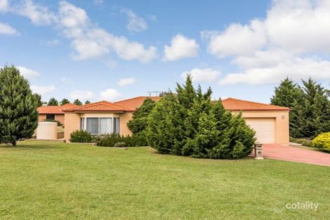 Property photo of 61 Valley Drive Wallan VIC 3756