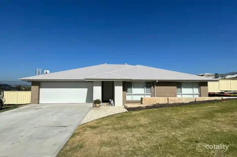 Property photo of 39 Bhima Drive Scone NSW 2337
